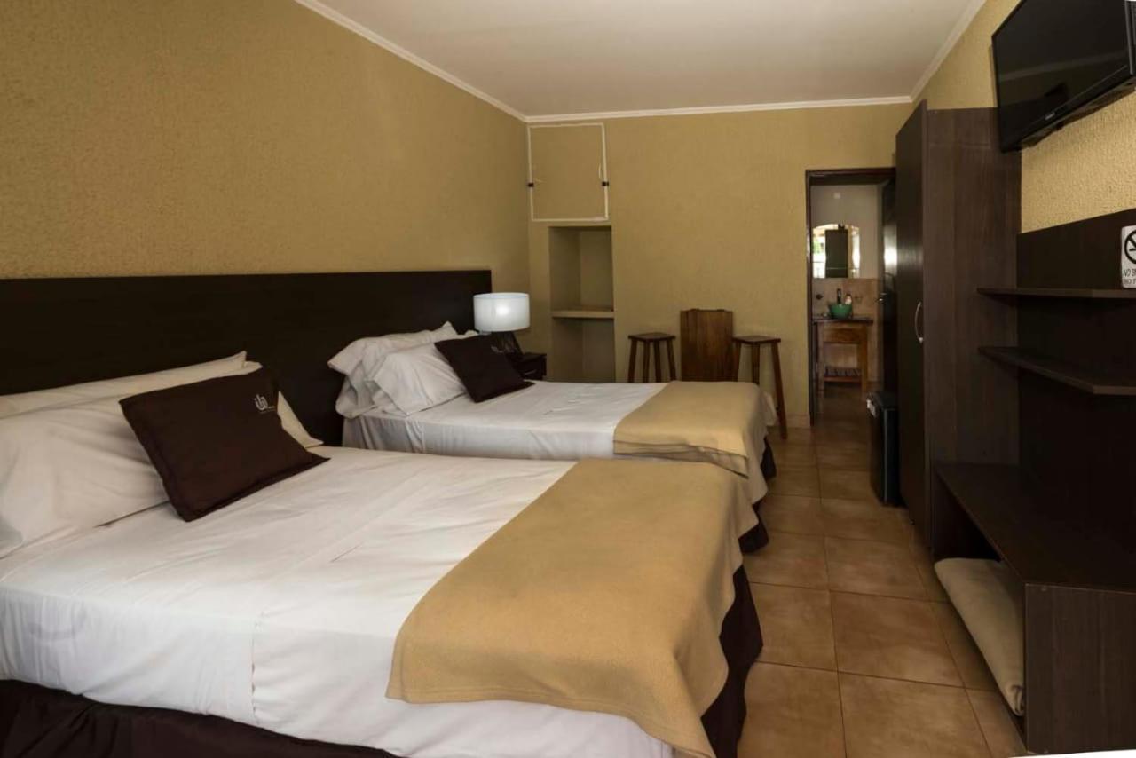 Iguazu Urban Hotel Express ปูแอร์โตอีกวาซู ภายนอก รูปภาพ